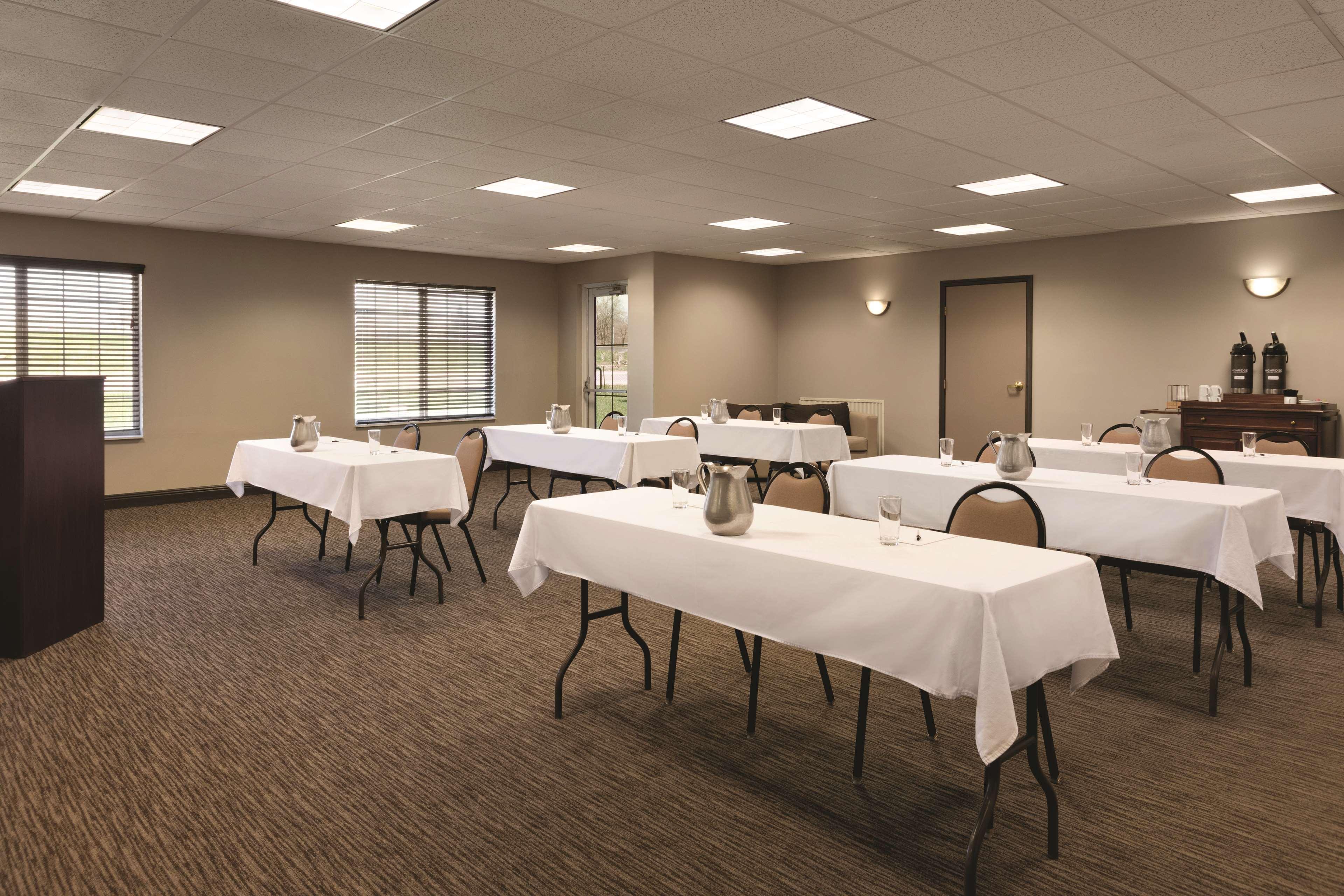 Country Inn & Suites By Radisson, Indianapolis Airport South, In Bagian luar foto